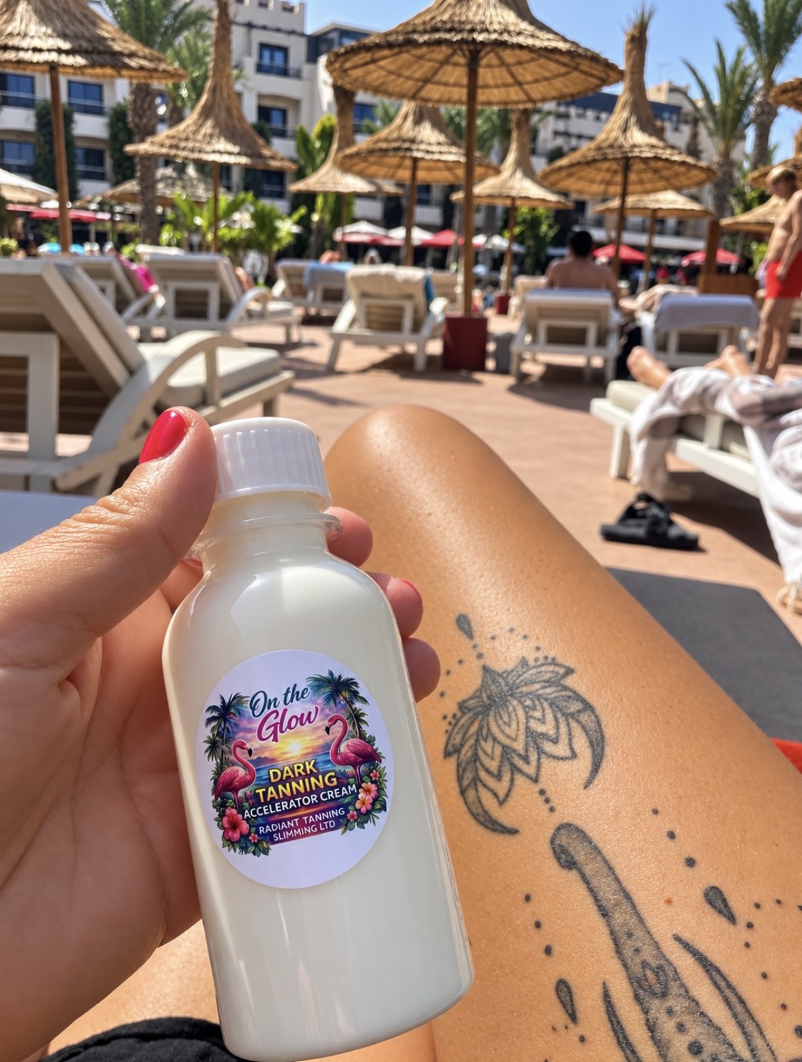 Desirably dark tanning accelerator cream